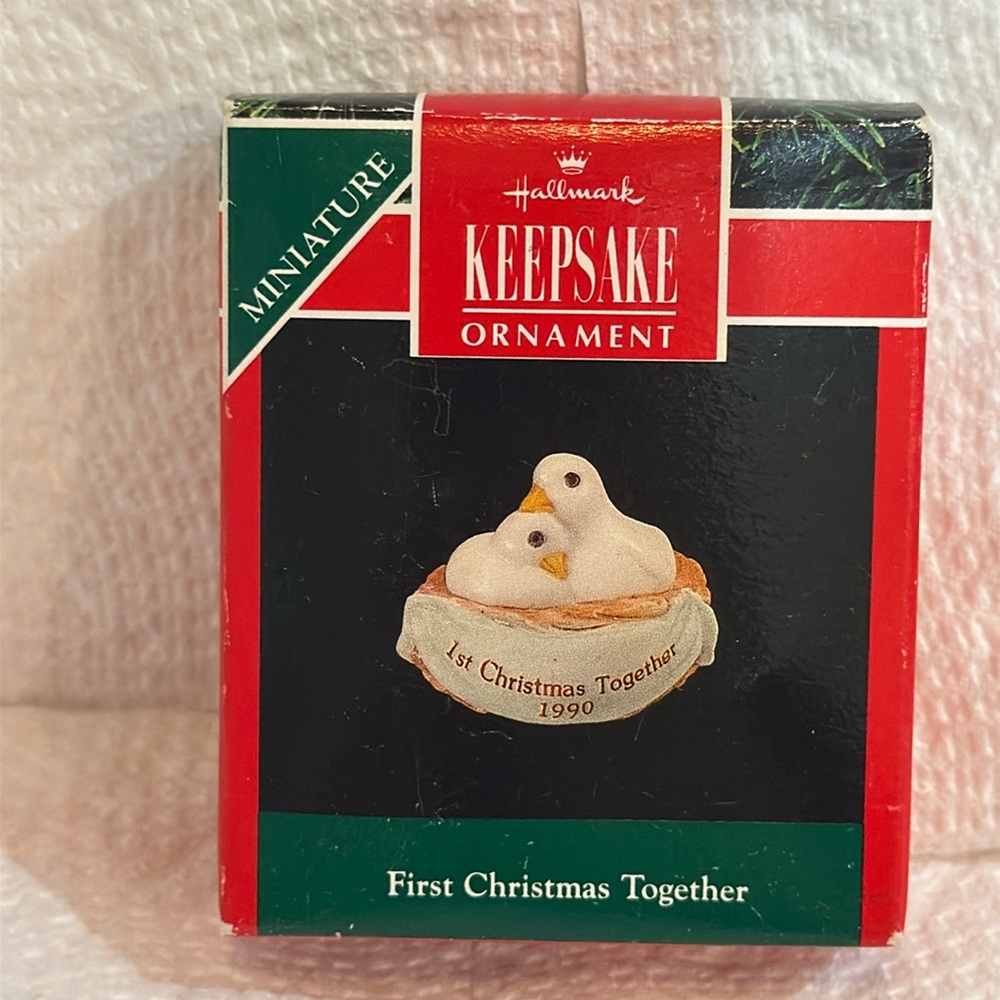 New Hallmark 1990 "First Christmas Together" Miniature Keepsake Ornament 